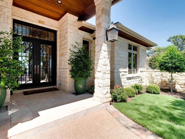 202 Hidden Hills CV, Spicewood, TX 78669