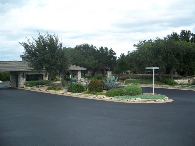 202 Hidden Hills CV, Spicewood, TX 78669