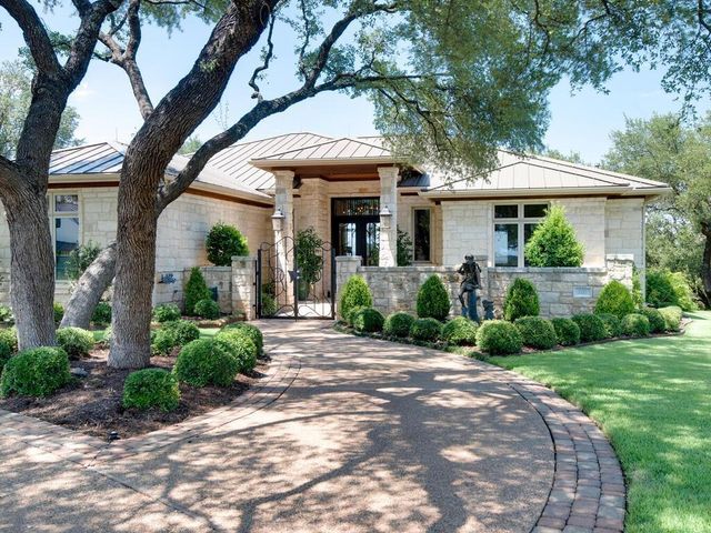 202 Hidden Hills CV, Spicewood, TX 78669