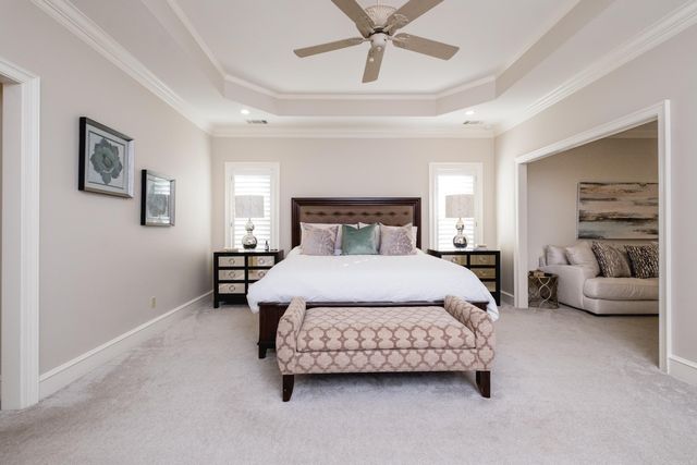 18 Hickory Creek Drive, Little Rock, AR 72212