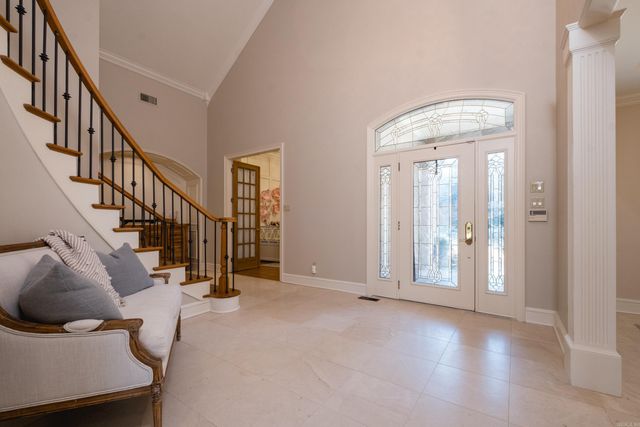 18 Hickory Creek Drive, Little Rock, AR 72212