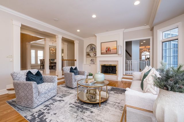 18 Hickory Creek Drive, Little Rock, AR 72212