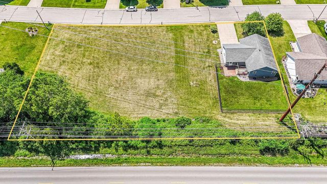 2209 HIGH MEADOWS LANE, Neenah, WI 54956