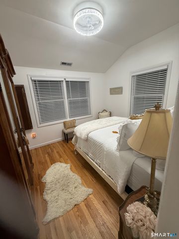 556 Fairfield Avenue, Stamford, CT 06902