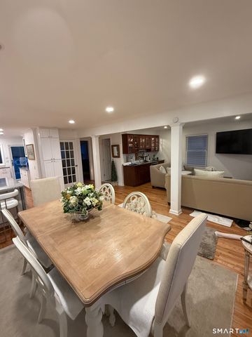 556 Fairfield Avenue, Stamford, CT 06902