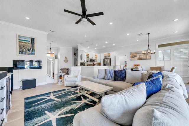 4789 Bonaire Cay, Destin, FL 32541