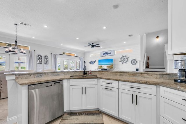 4789 Bonaire Cay, Destin, FL 32541