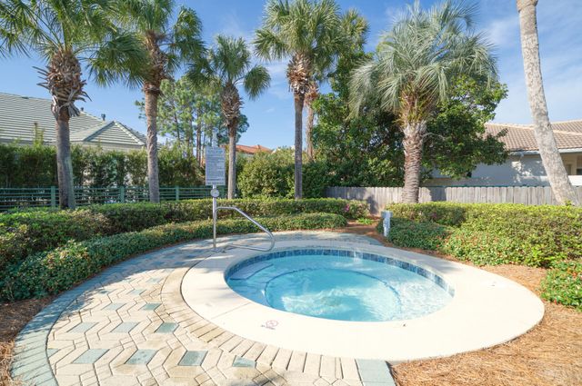 4789 Bonaire Cay, Destin, FL 32541