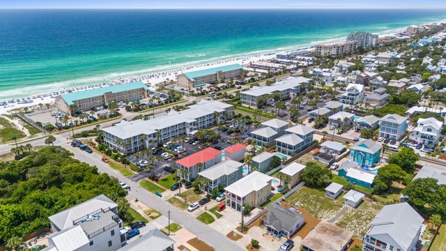 68 Tarpon Street, Destin, FL 32541