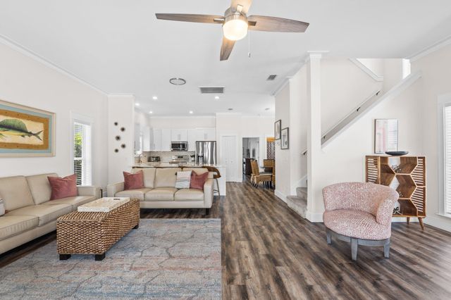 68 Tarpon Street, Destin, FL 32541