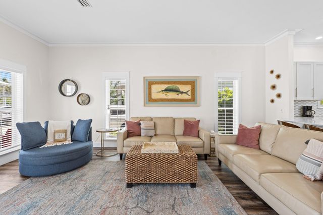 68 Tarpon Street, Destin, FL 32541