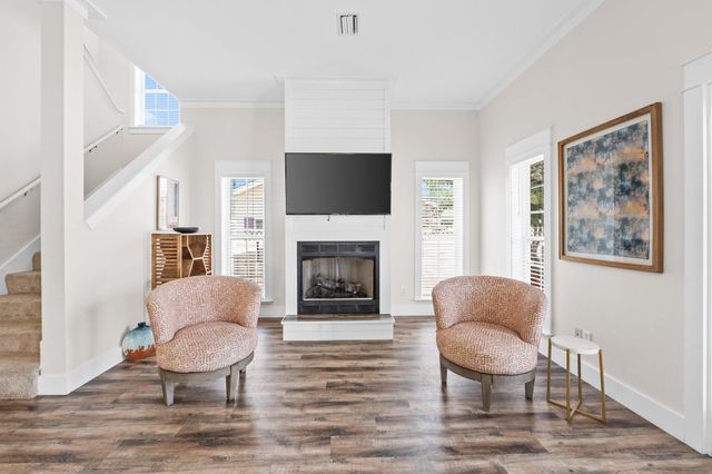 68 Tarpon Street, Destin, FL 32541