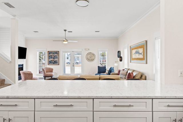 68 Tarpon Street, Destin, FL 32541