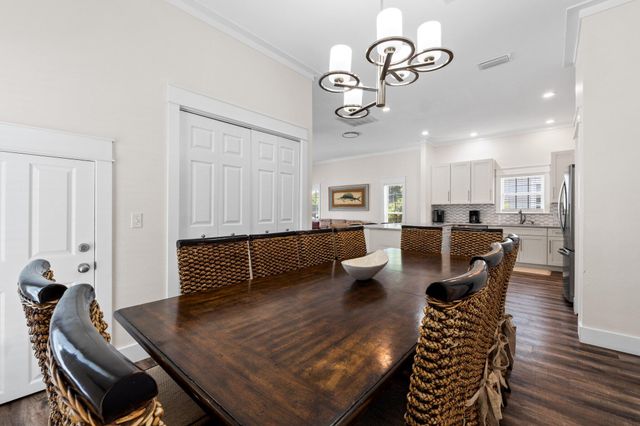 68 Tarpon Street, Destin, FL 32541