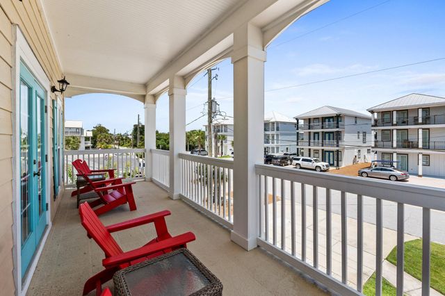 68 Tarpon Street, Destin, FL 32541