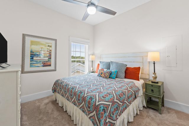 68 Tarpon Street, Destin, FL 32541