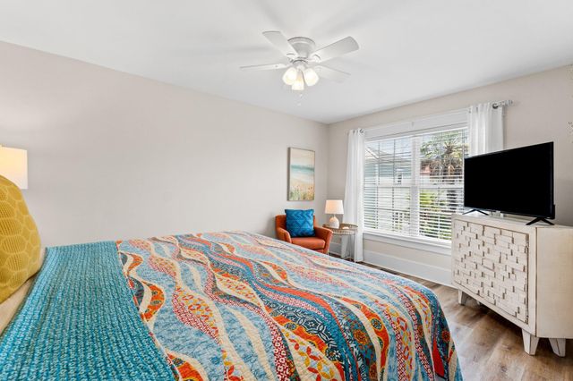 68 Tarpon Street, Destin, FL 32541