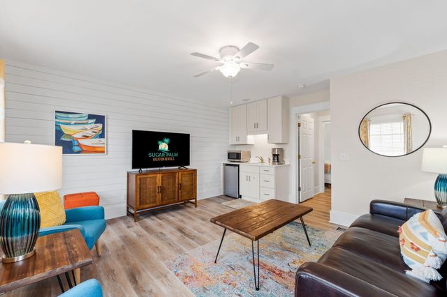 68 Tarpon Street, Destin, FL 32541