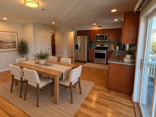 571 Freeport St 4, Boston, MA 02122