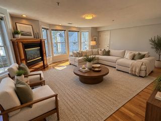 571 Freeport St 4, Boston, MA 02122