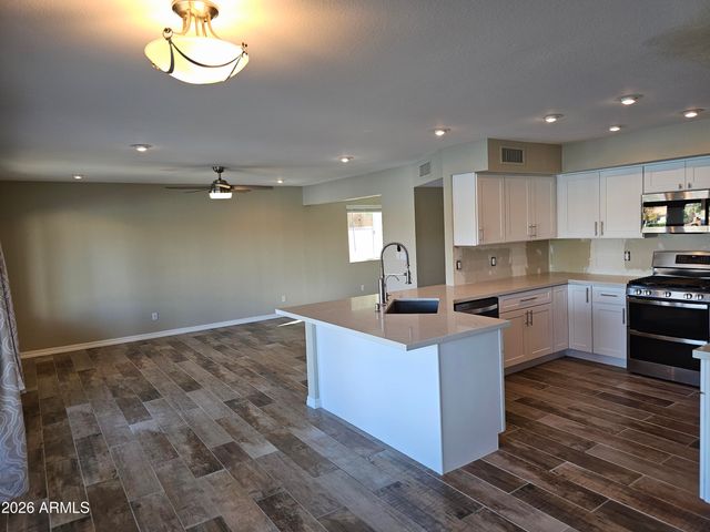 16443 S 34TH Way, Phoenix, AZ 85048
