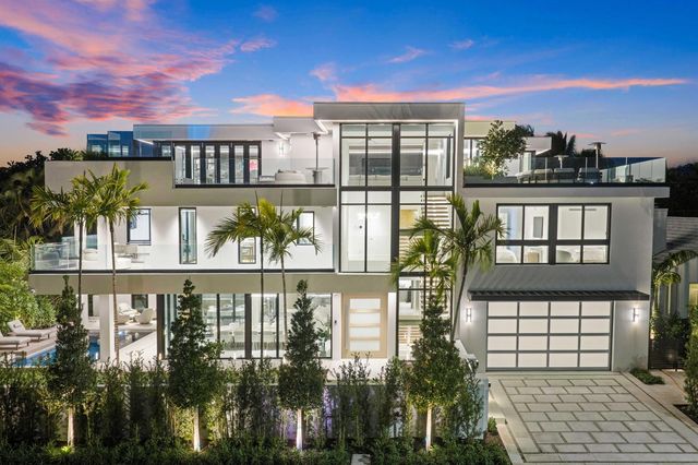 237 Elwa Place, West Palm Beach, FL 33405