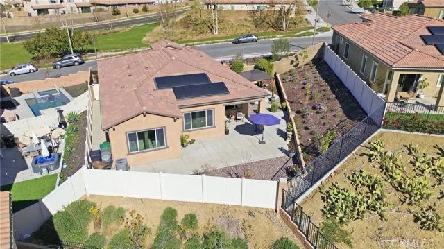 11863 Trailwood Ct, Corona, CA 92883