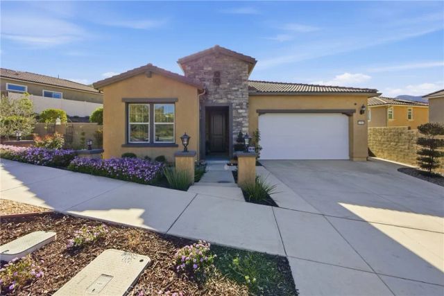 11863 Trailwood Ct, Corona, CA 92883