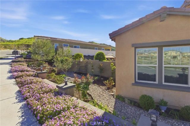 11863 Trailwood Ct, Corona, CA 92883