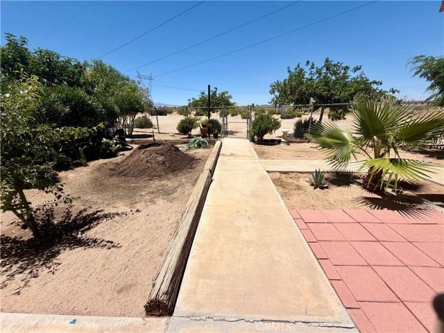 12583 Sierra, Victorville, CA 92392