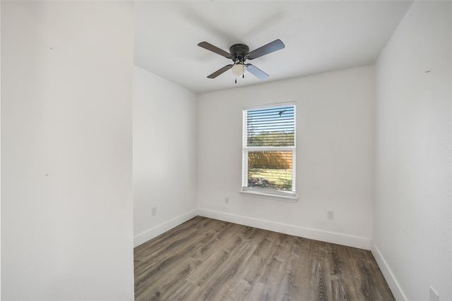 307 Penick Road, Waller, TX 77484