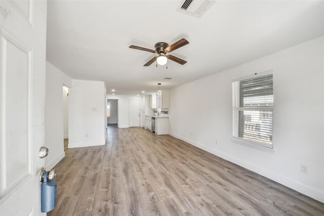 307 Penick Road, Waller, TX 77484