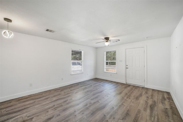 307 Penick Road, Waller, TX 77484