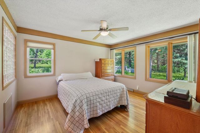 1845 Hillside Court N, West Lakeland Twp, MN 55082