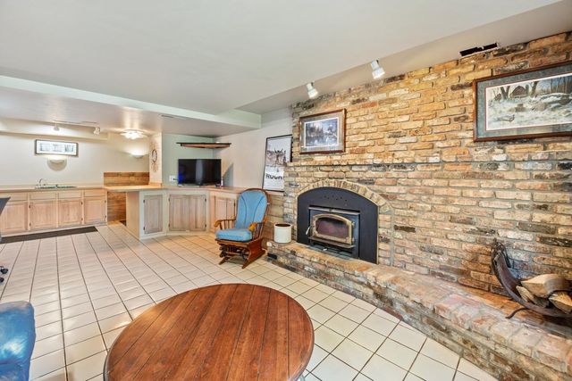 1845 Hillside Court N, West Lakeland Twp, MN 55082