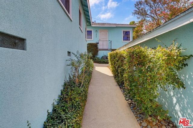 3210 Edward Avenue, Los Angeles, CA 90065