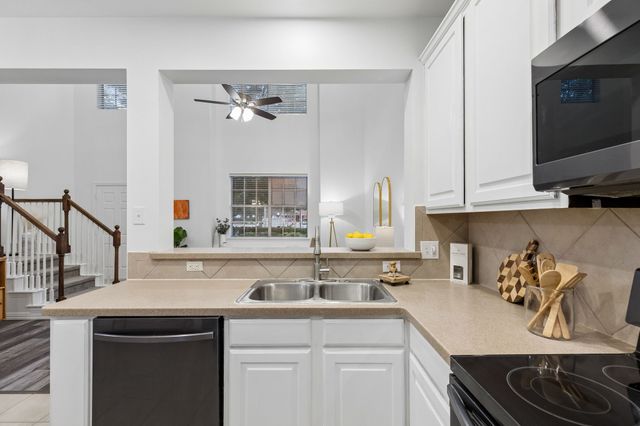 2916 Durango Place, Bedford, TX 76021