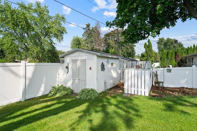 337 BROOKRIDGE STREET, Allouez, WI 54301