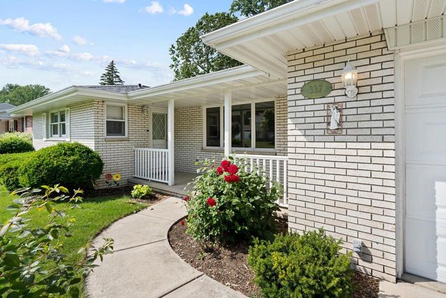 337 BROOKRIDGE STREET, Allouez, WI 54301