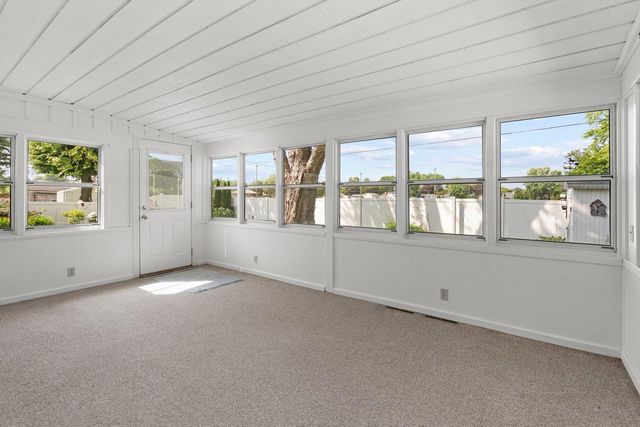 337 BROOKRIDGE STREET, Allouez, WI 54301