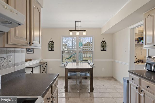 9 CRATER DR, Sewell, NJ 08080