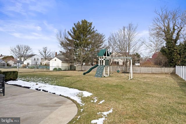 9 CRATER DR, Sewell, NJ 08080