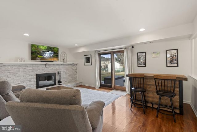 9 CRATER DR, Sewell, NJ 08080