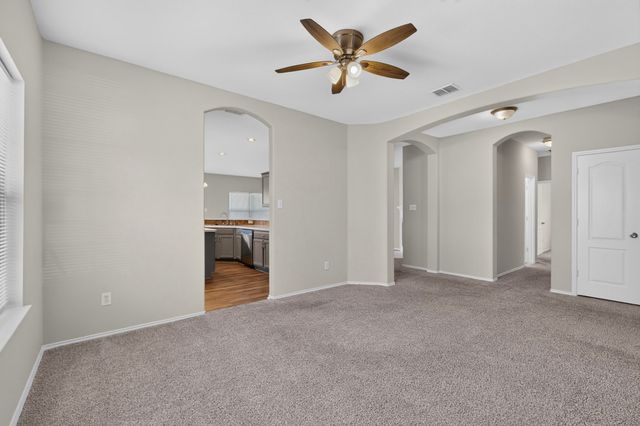 710 Bowie Lane, Mansfield, TX 76063