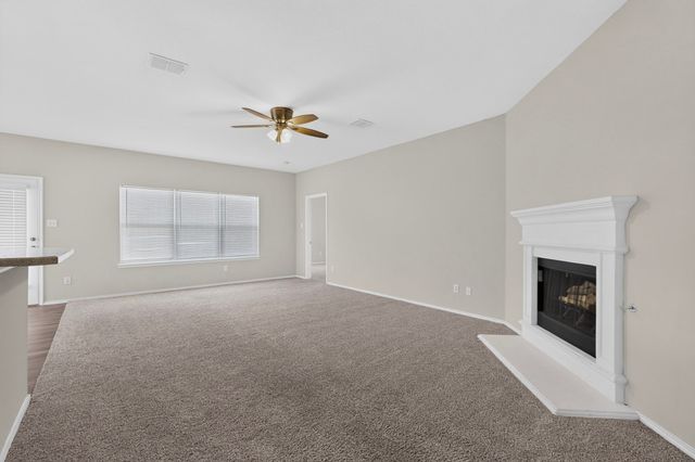 710 Bowie Lane, Mansfield, TX 76063