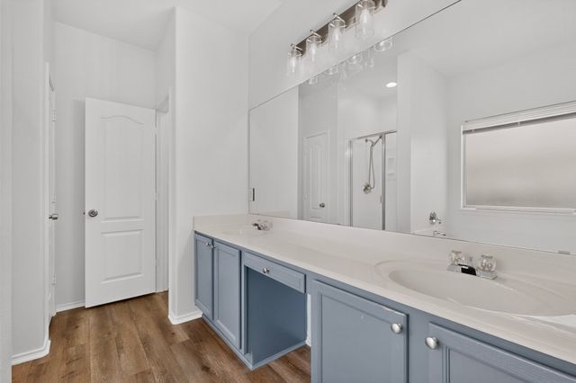 710 Bowie Lane, Mansfield, TX 76063