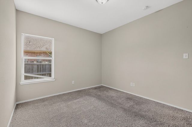 710 Bowie Lane, Mansfield, TX 76063