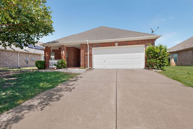 710 Bowie Lane, Mansfield, TX 76063