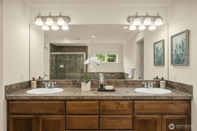 21521 37th Avenue SE, Bothell, WA 98021