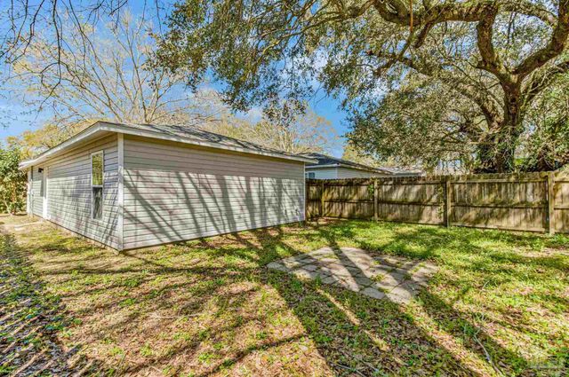 8414 Ryan Ave, Pensacola, FL 32534